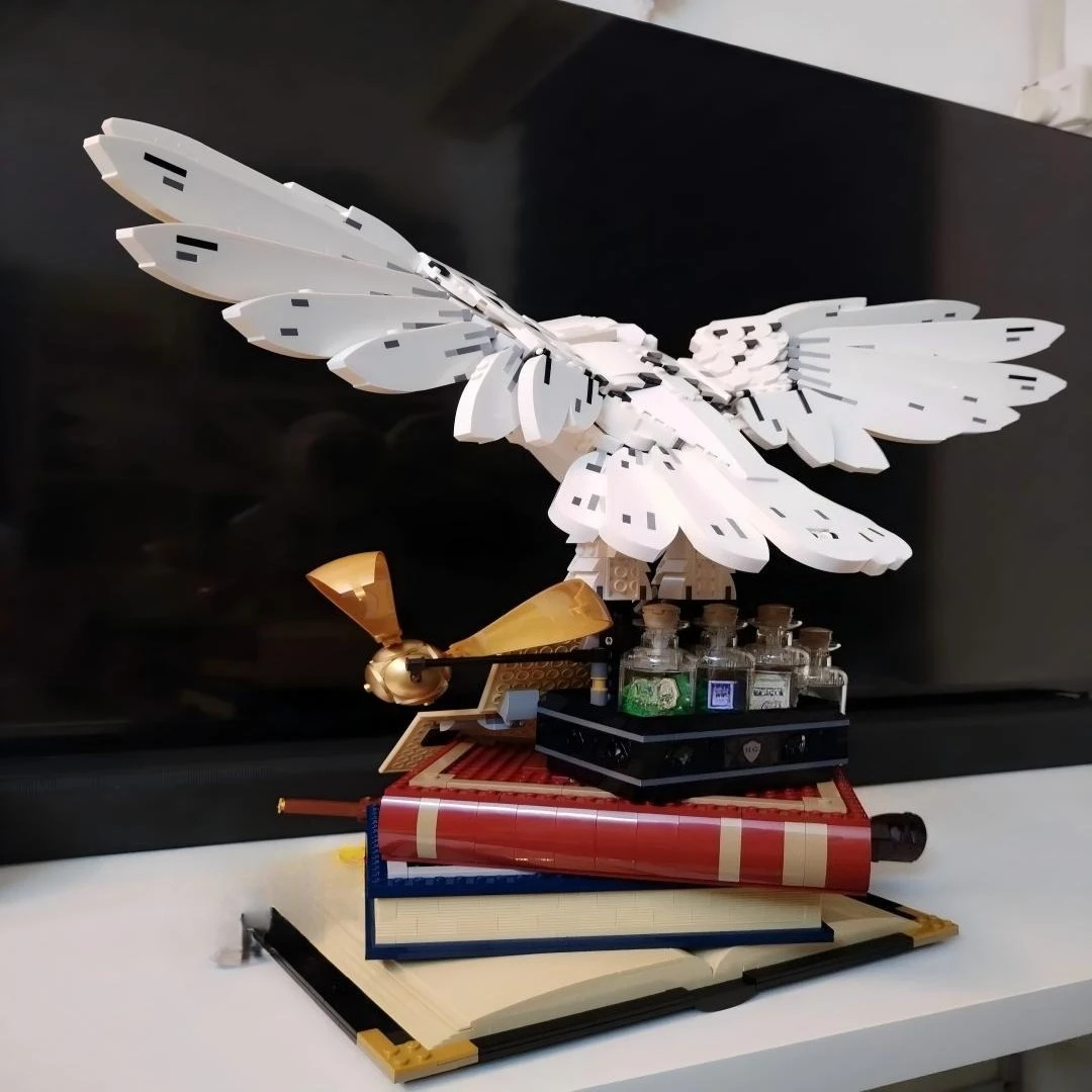 O coruja em pé no Book76391 Conjuntos de blocos de construção adequados para presentes de Natal não compatíveis com partículas Legoed, 3010 unidades