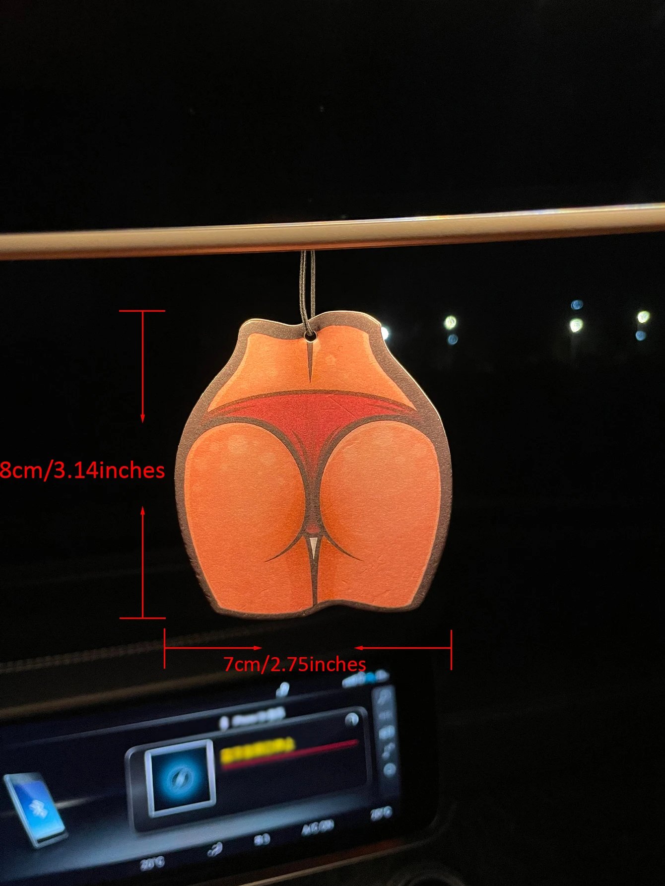 Beautiful Buttocks/Cologne Scent Five-Star Unisex Car Perfume and Non-Toxic Air Freshener |   Natural Essential Oils and Aromatherapy Scent Tablets (Noroili/Grapefruit/Cedar) |   Hanging Type and Dual-Purpose with Vent Clip |   Long-Lasting Fragrance for 60-90 Days |   Deodorize and Purify the Air |   Suitable for Use in Cars, Homes, Wardrobes, and Bathrooms. |   Same Fragrance as the One Sold in the Store