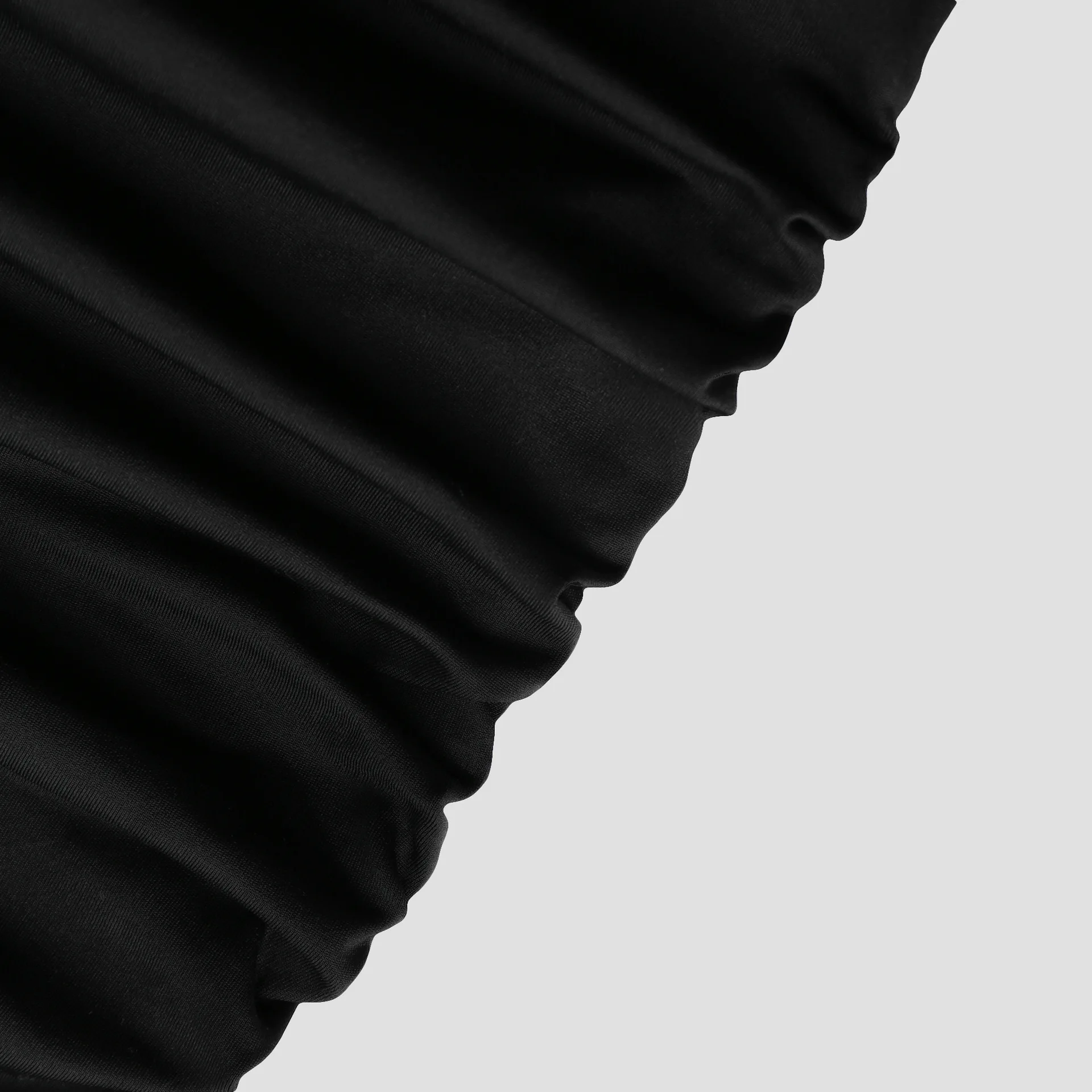 فستان مثير على الموضة الأوروبية والأمريكية الجديدة لعام 2025 بسلسلة شبكية سوداء ضيقة ومطويات ملفوفة على الورك 10906 #4