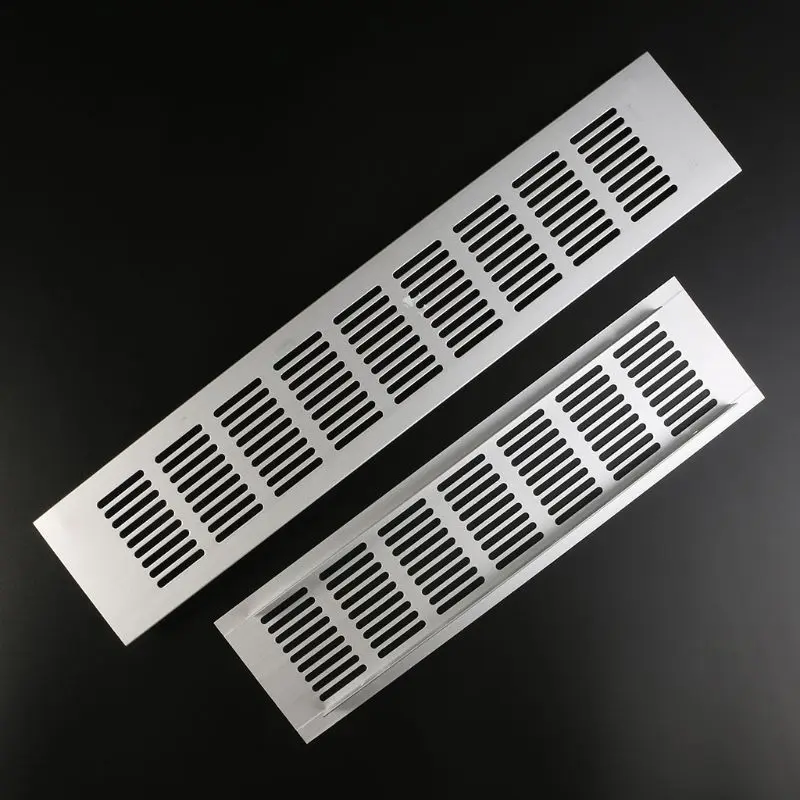Sepatu Lemari Penutup Kisi Ventilasi Udara Aluminium Persegi Panjang Lebar 80MM Baru