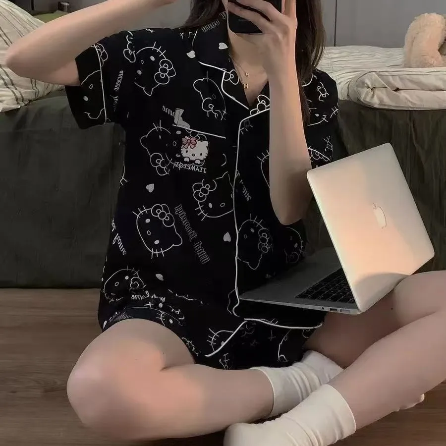 Anime Two-Piece Set Hello Kitty Pajamas Summer Anime Student Loungewear Cute Girl Loungewear Shirt Short-Sleeved Shorts Set Cute