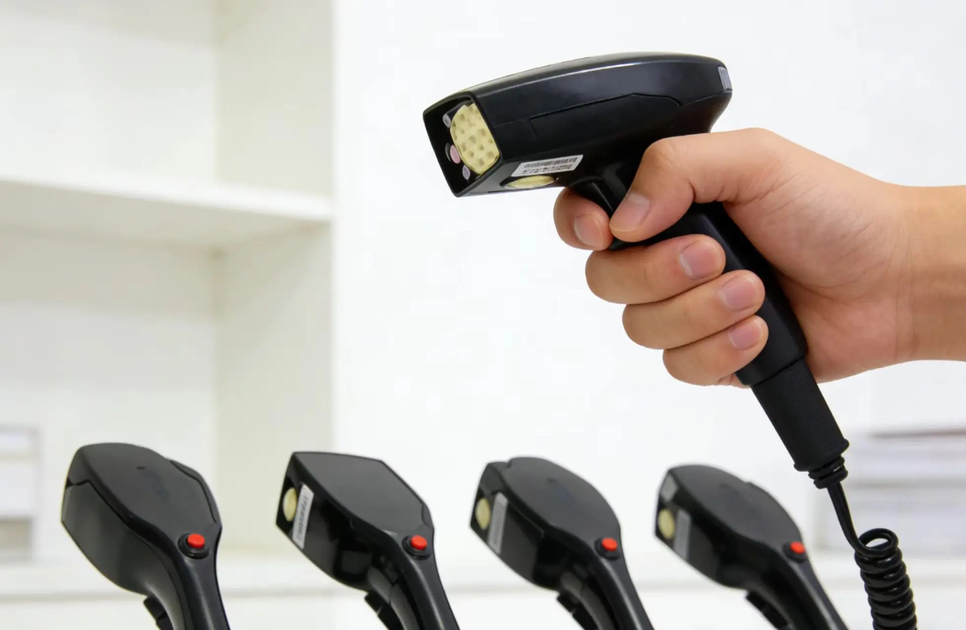 

Многофункциональный аппарат 4-в-1: диодный лазер, пикосекундный лазер, IPL для удаления волос и омоложения кожи. Профессиональное косметологическое оборудование. Безопасный.