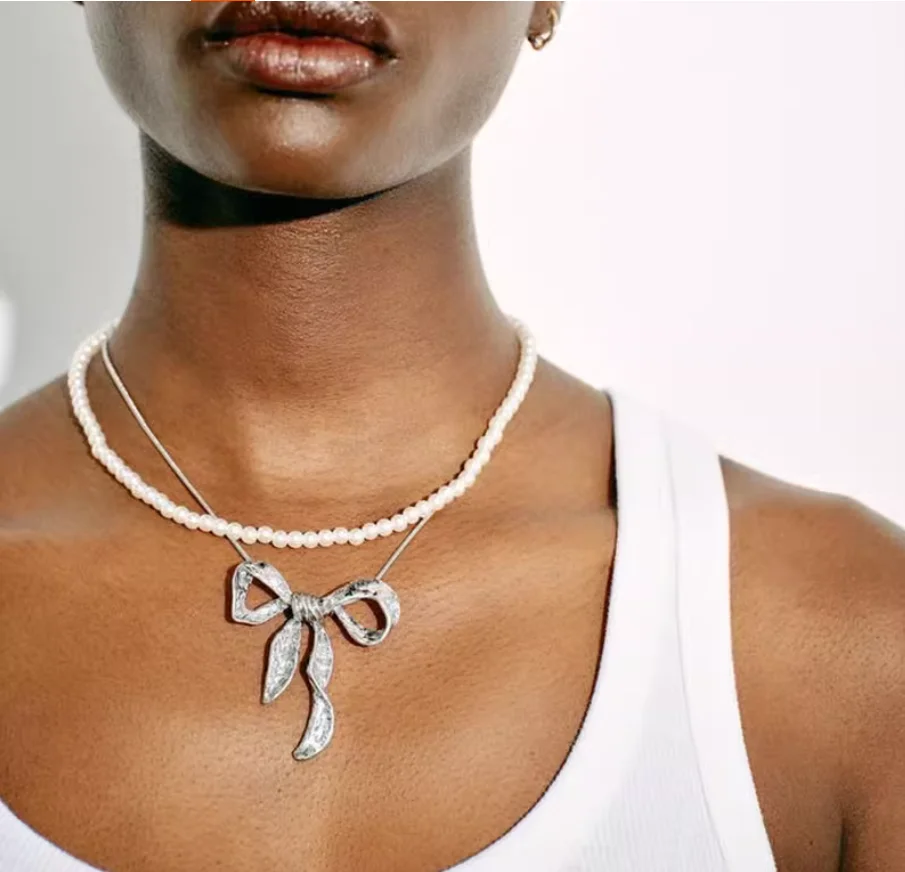 Simple and versatile bow earrings in summer in Europe and America
