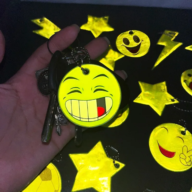 10PCS Men's Funny Keychains Pendant Round Double-sided Reflective Safety Random Pattern Key Ring