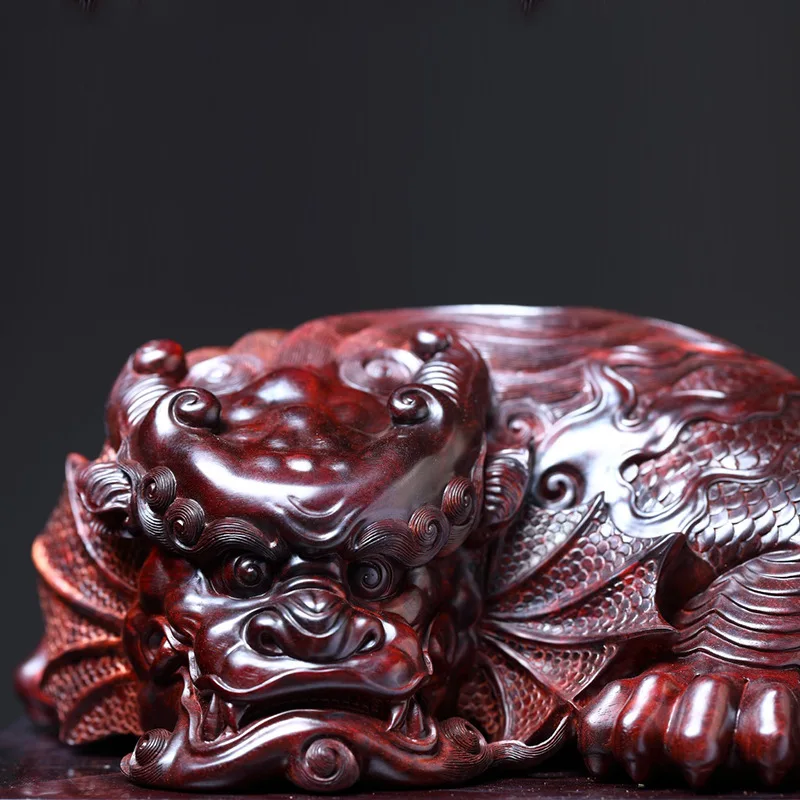 Small leaf red sandalwood statue beast handmade wood carving Wenwan interior decoration ornament