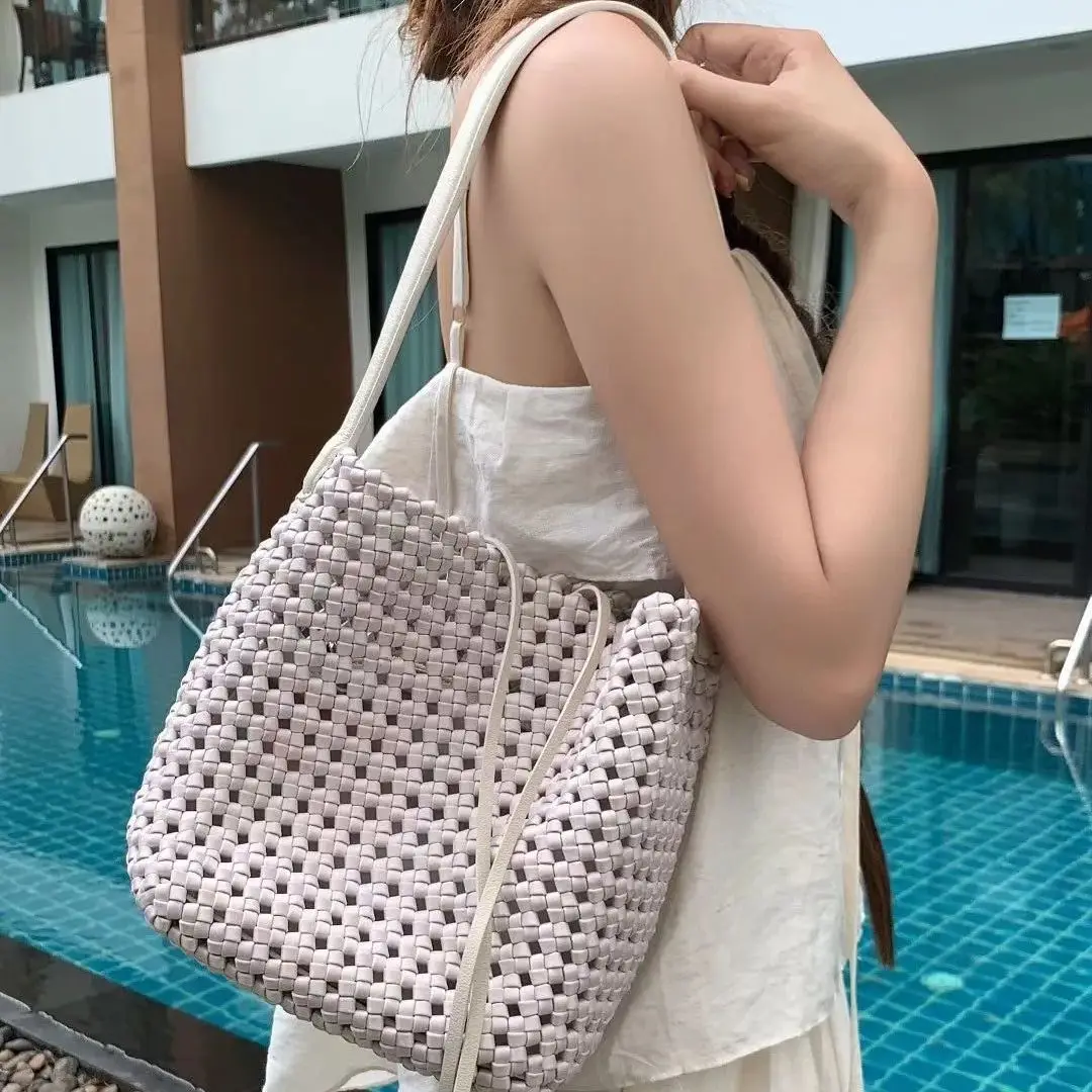

Korean Style Polyester Beach Bags For Women High Capacity Handmade Shoulder Bag Casual Woven Totes Bag Shopping Clutch Handbag