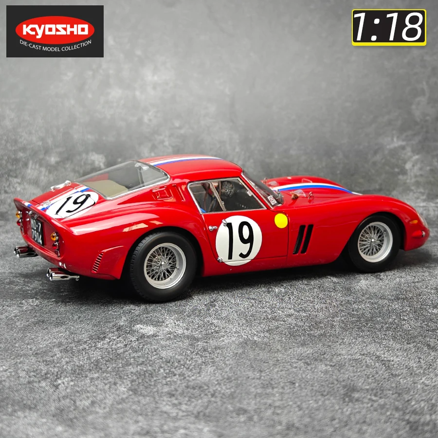 Kyosho 1:18 scale New FOR  250GTO alloy car model red 19# 22# Classic car static display piece holiday gift collection