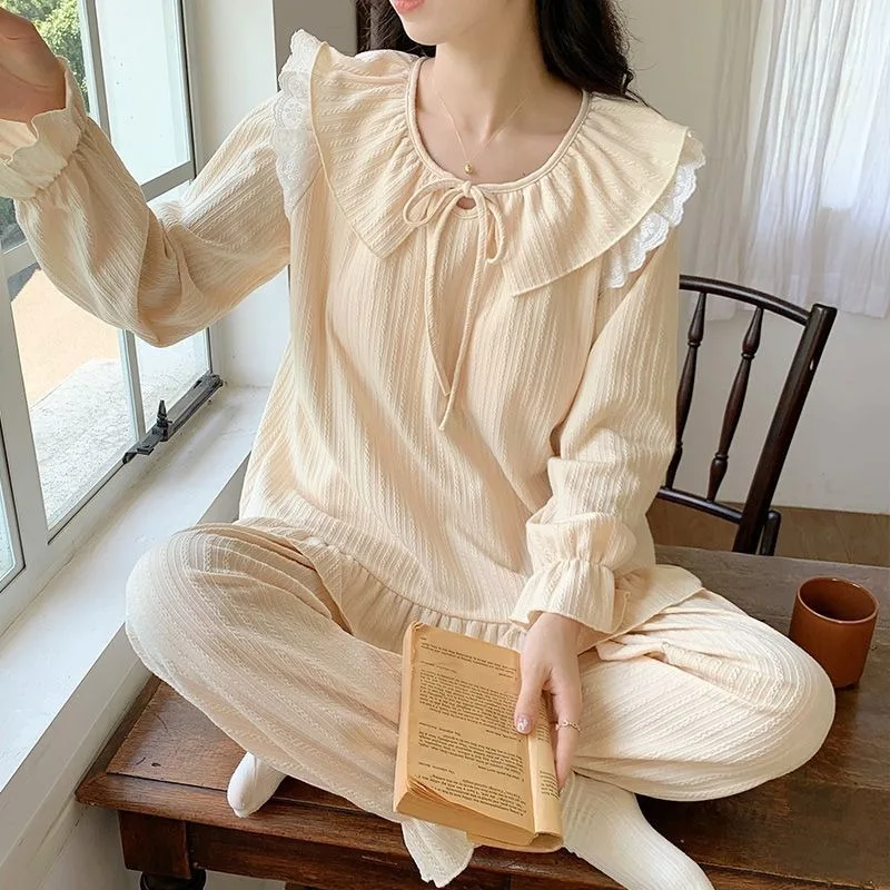 

Spring New Pajamas Women Sweet Pyjamas with Chest Pad Solid Color Sleepwear Lacework Lace-up Nightgown Round Neck Casual Nighty