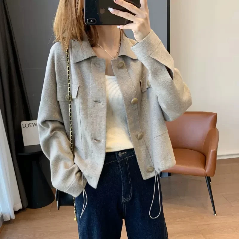 

2024 Autumn New Loose Casual Long Sleeved Lapel Small Short Jacket Women Solid Color Versatile Commuting Cardigan top Commuting