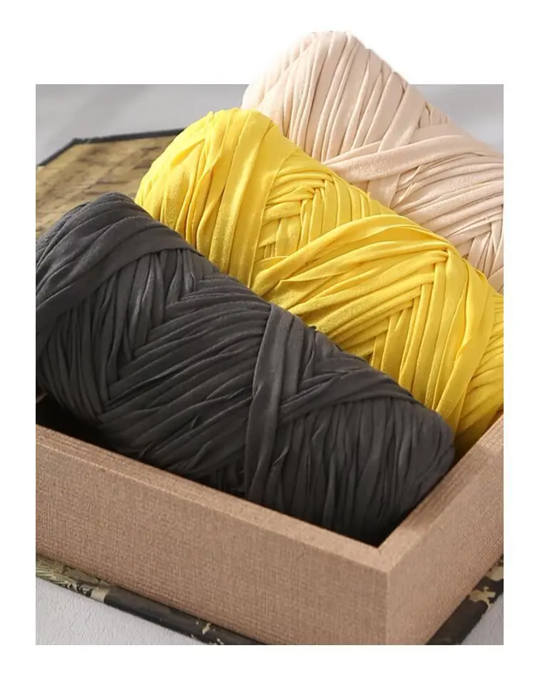 200 g/Stück Stoffgarn, Polyester, Häkel-T-Shirt-Garn, DIY-Basteln, Häkeln, Stricken – Taschen, Kissen, Puppen, Körbe 50 m/54 Yards – Detail 12