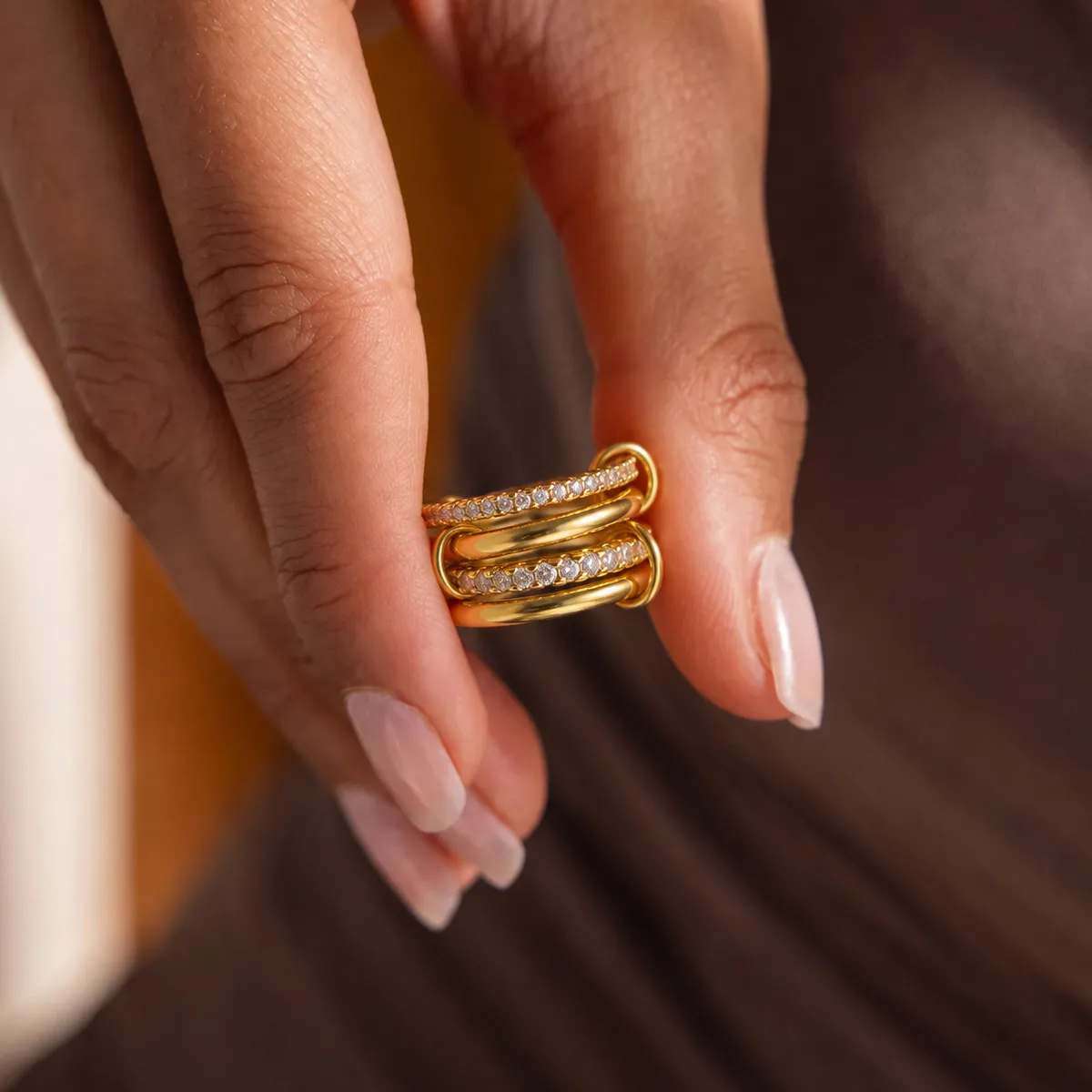 18K Gold Plated Stainless Steel Interlocking CZ Band Rings Two Tone Layered Connected Circle Ring Statement Jewelry Women