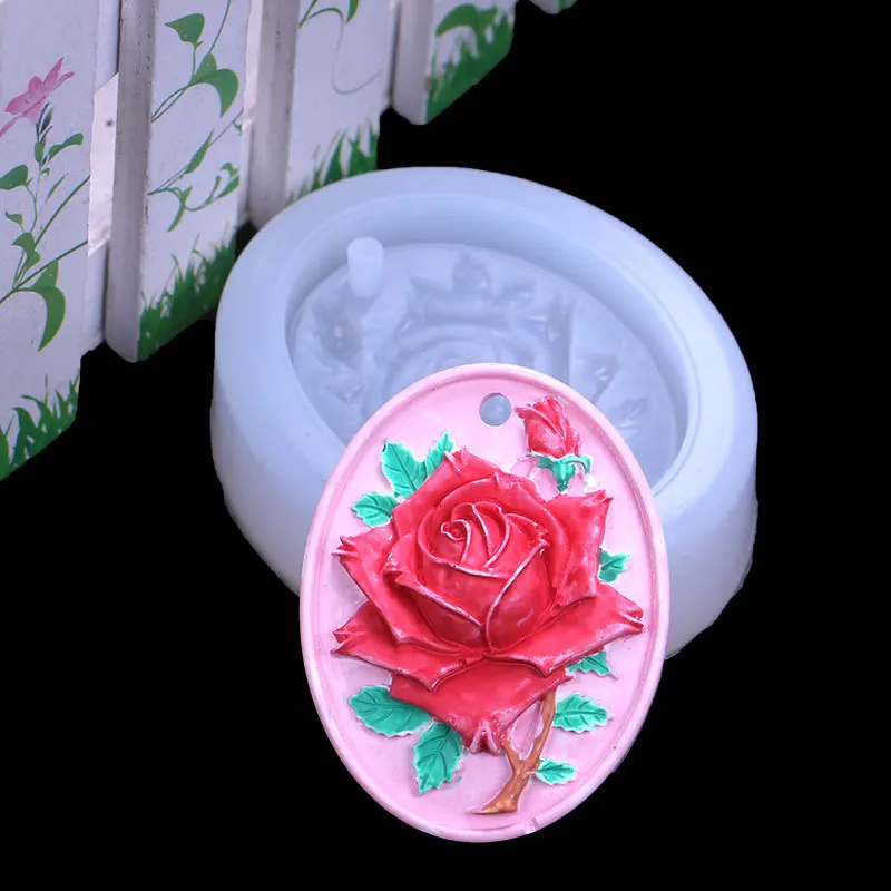 Handmade DIY Automobile Aromatherapy Pendant with Hole Rose Leaves Embossed Hanging Fragrant Stone Jewelry Decoration Mold