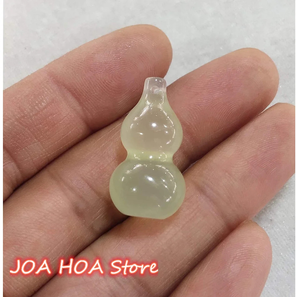 High Ice Chinese National Jade-Xiuyu Hand Carved Safe Lucky Charm Stereo Pendant Exquisite Jade-Necklace Sweater Chain Jewelry