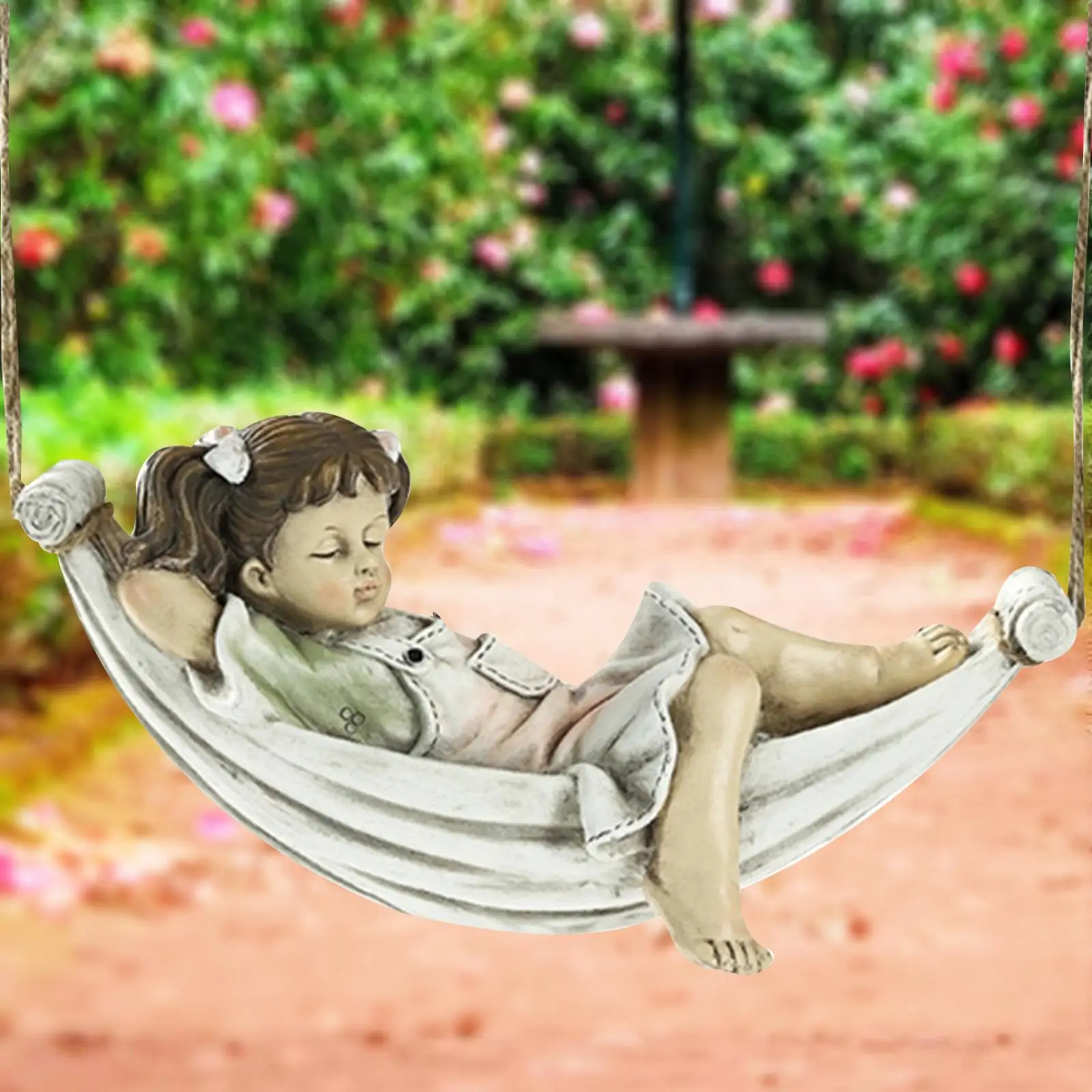 Resin Garden Statue, Girls on Swing Hammock Outdoor Tree Hanging Hanging Decoration, Creative Girls Landscape Gifts