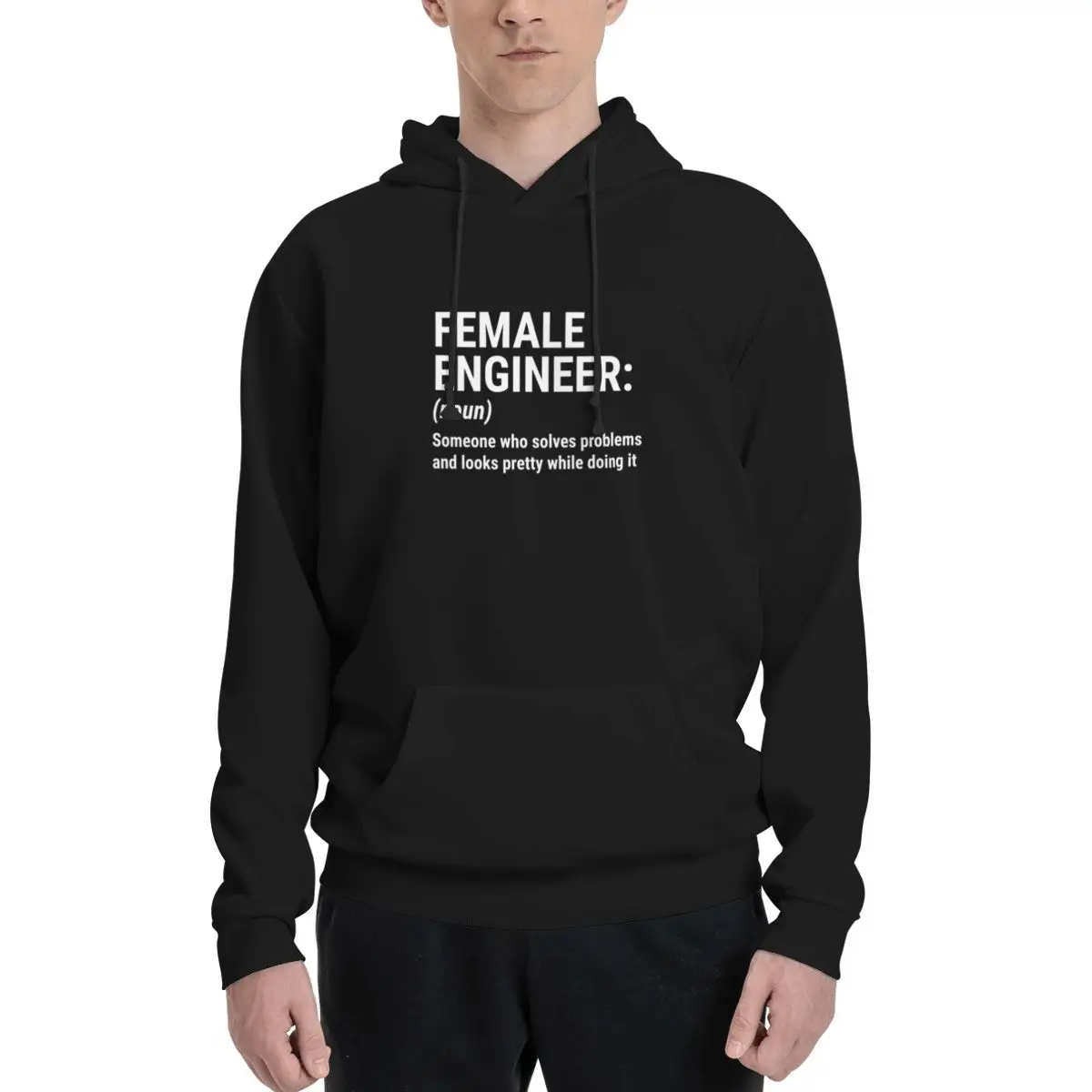 Camiseta com a definição de engenheira e a frase «resolve problemas», um modelo moderno. Casaco de malha com capuz para homem.