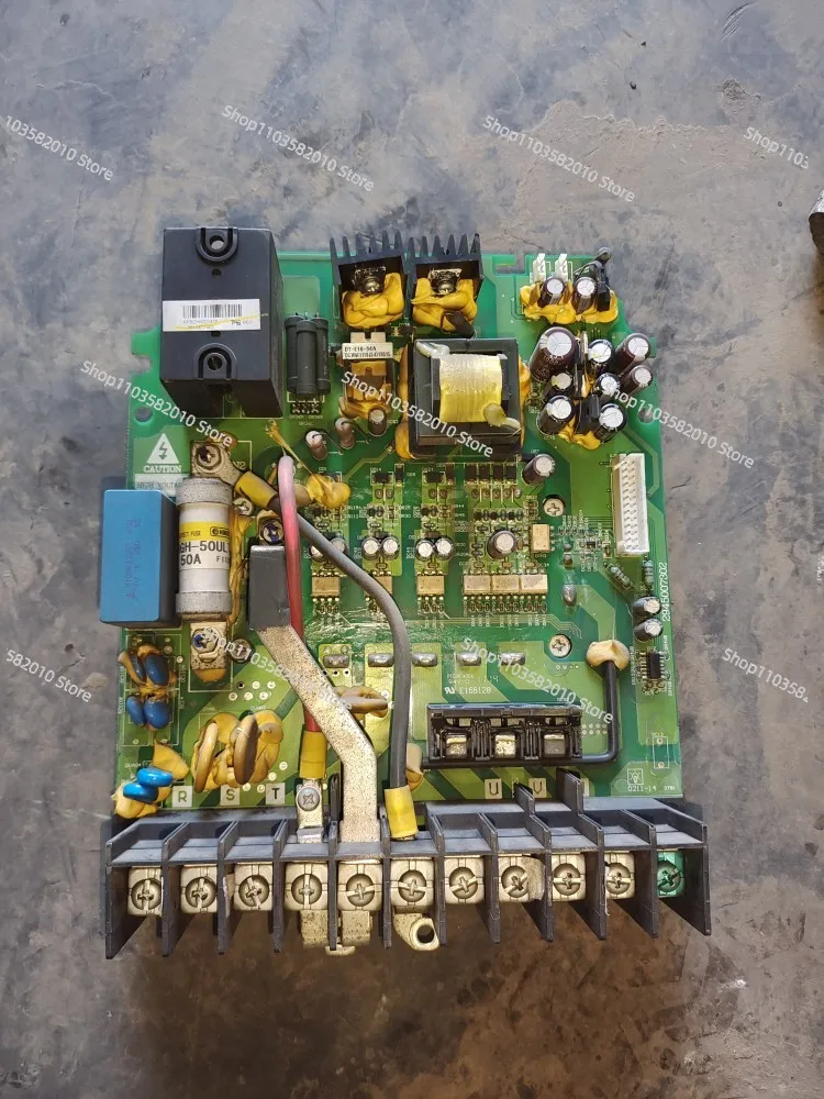 Disassemble The Inverter VFD-B VFD-F Series Power Drive Board, 5.5KW 7.5KW, and Wrap It Without Repair.