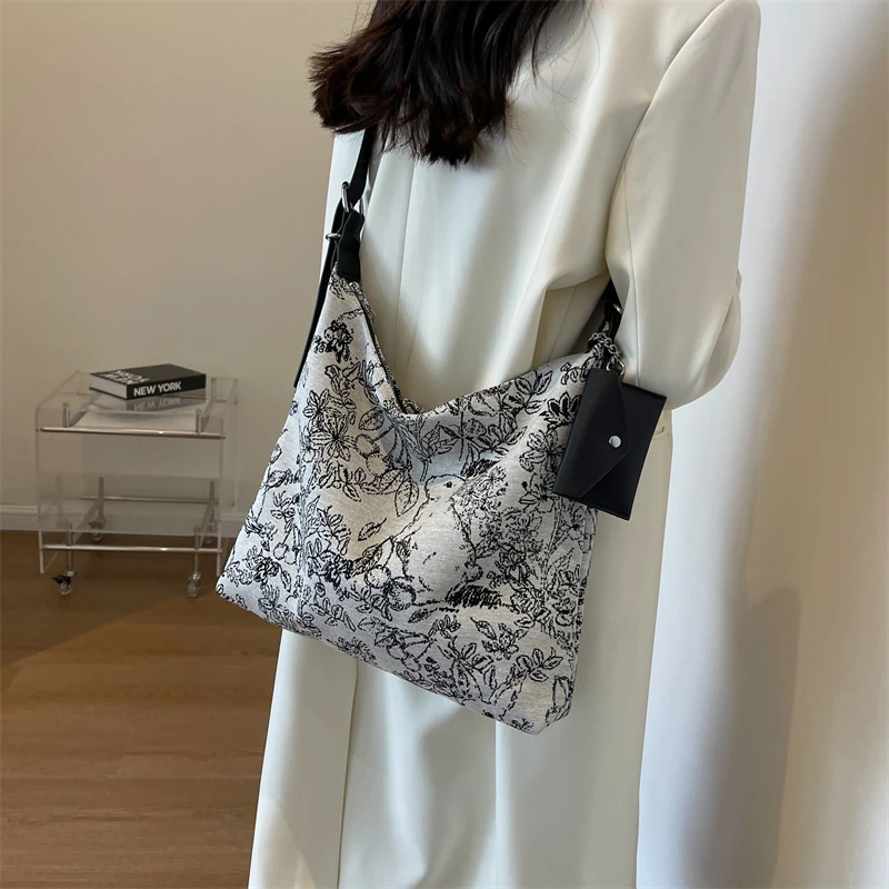 New Chinese Large Capacity Antique Canvas Bag Women 2024 New Chinese Style Crossbody Tote Bag Fashion Embroidery Shoulder Bag