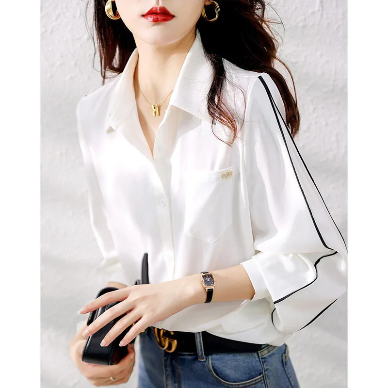 2023 Herfst Nieuwe Mode Revers Knoop Gesplitste Zakken All-Match Shirt Vrouwen Kleding Losse Casual Tops Office Lady Blouse