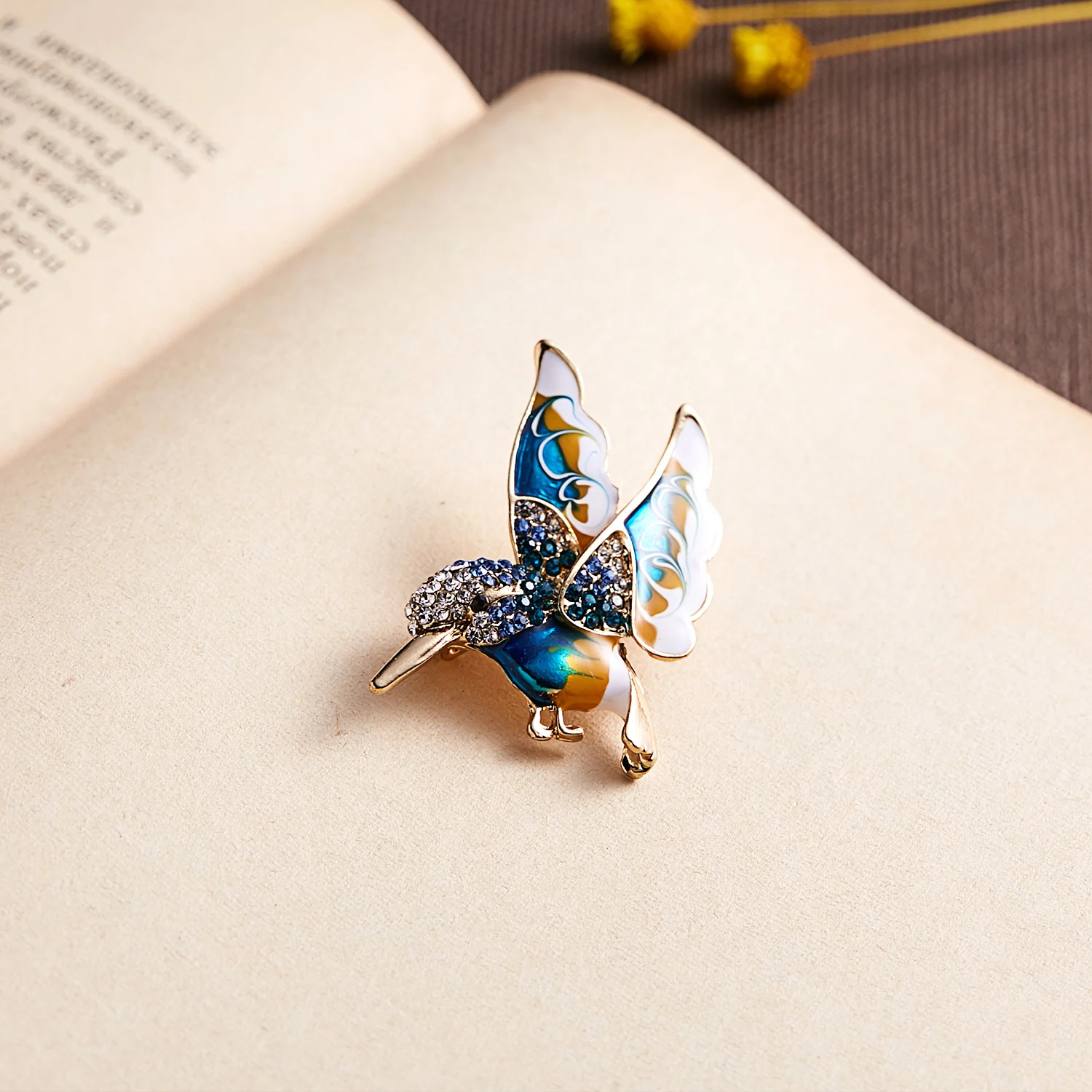 Rinhoo Voll Strass Flying Vögel Brosche für Frauen Lebendige Vogel Schlenker Runde Perlen Tier Revers Pins Hummingbird Abzeichen Corsage – Detail 35