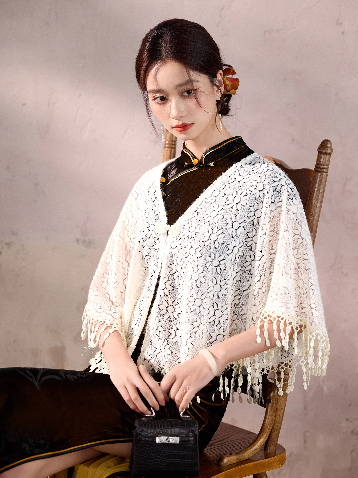 Elegant White Lace Tassel Shawl Cowl Neck Wrap Vintage Versatile Youthful Daily  Outerwear Lightweight Polyester
