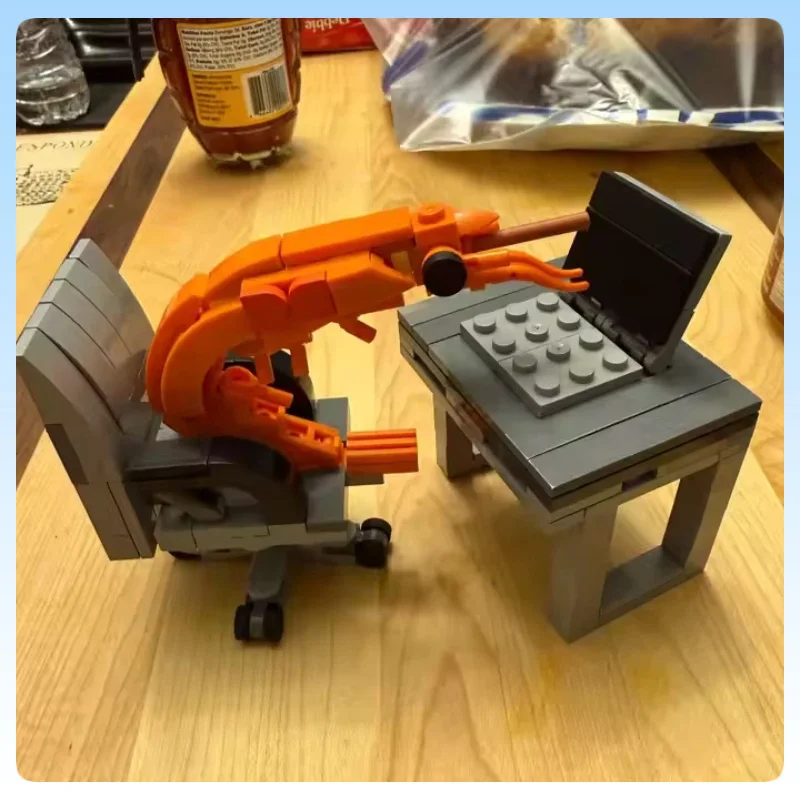 

Creative Cooked Shrimp Building Blocks Model 155PCS Animal Assembly Brick Toy for Office Desk Decoration & Collectible