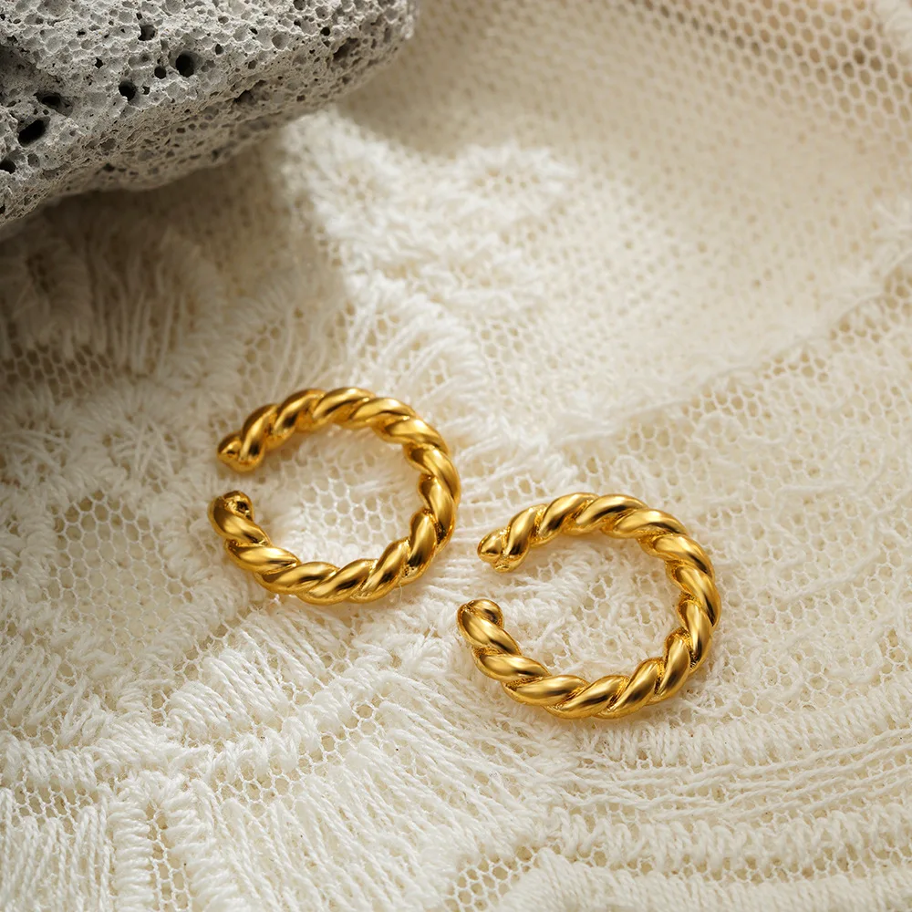 Simple Stainless Steel Twist Circle C-shape Huggie Ear Hoop 18K Gold Plated Chunky Earclips Clip Earrings Vintage Trend Jewelry
