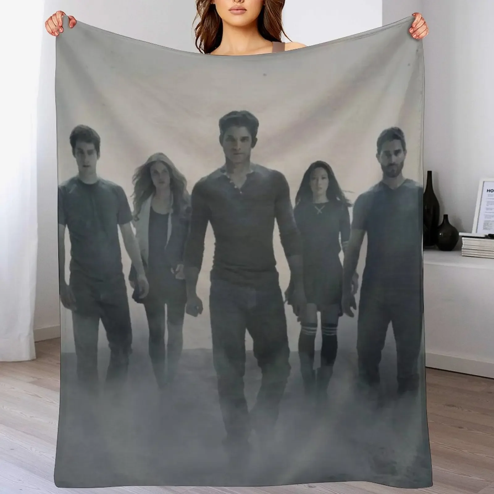 

Teen Wolf Cast Throw Blanket Extra Large Throw Summer sofa bed Soft Plaid Blankets