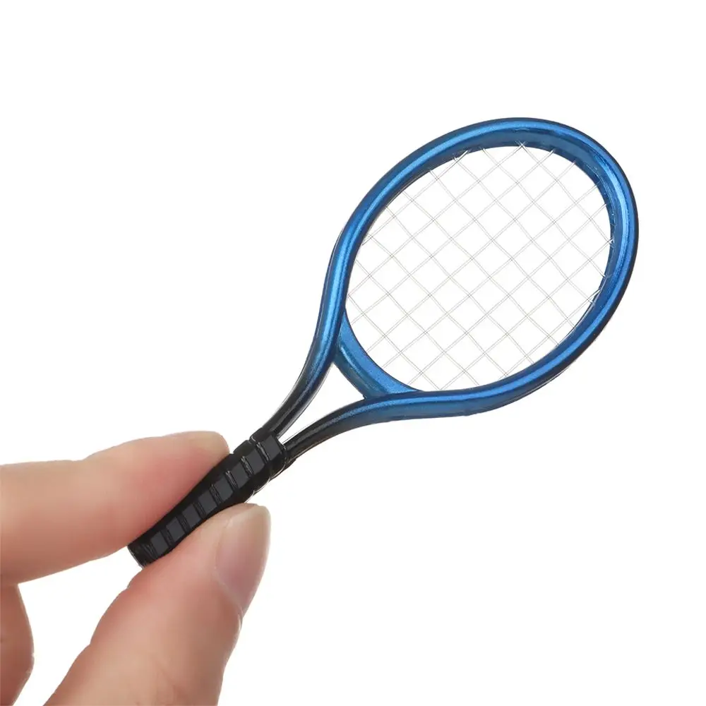 Raquette de Tennis de poupée, accessoire pour maison de poupée, raquette de Tennis Miniature, modèle de Sport, maison de poupée, Mini raquette de Tennis et balle