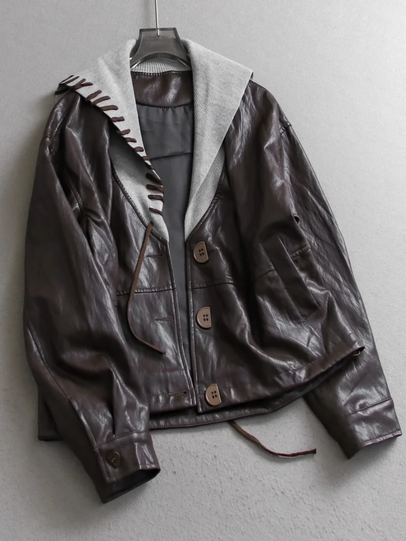 Giacca in ecopelle con colletto in maglia impiombata - Blu scuro, design snellente oversize, cappotto da donna a maniche lunghe autunno 2025 W584