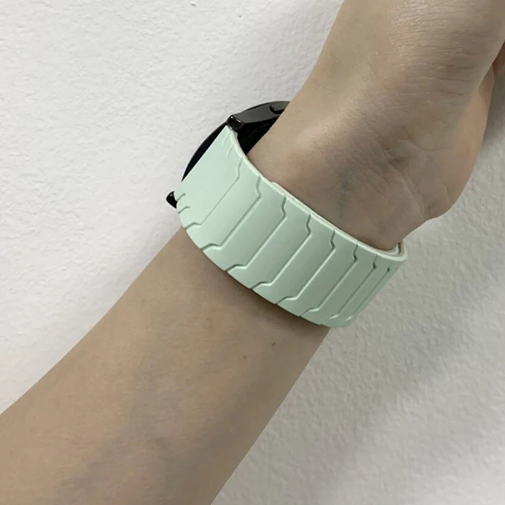 حزام ساعة مغناطيسي 20 مللي متر/22 مللي متر من السيليكون لساعة سامسونج جالاكسي 7/6/4/كلاسيكي/5 برو/جير S3/أكتيف 2 حزام سوار بديل