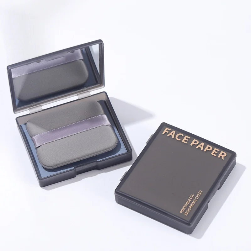 100 pezzi di carta assorbente per olio facciale al carbone di bambù con specchio e soffio per trucco kit di strumenti per il controllo dell'olio per la cura rinfrescante del viso portatile