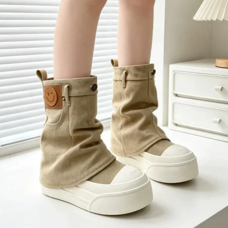 2026 Fashionable Round Toe Thick Soled Non Slip Women's Mid Calf Boots New Fold Cuff Pleated Comfort Outdoor Boots for Women - view 2
