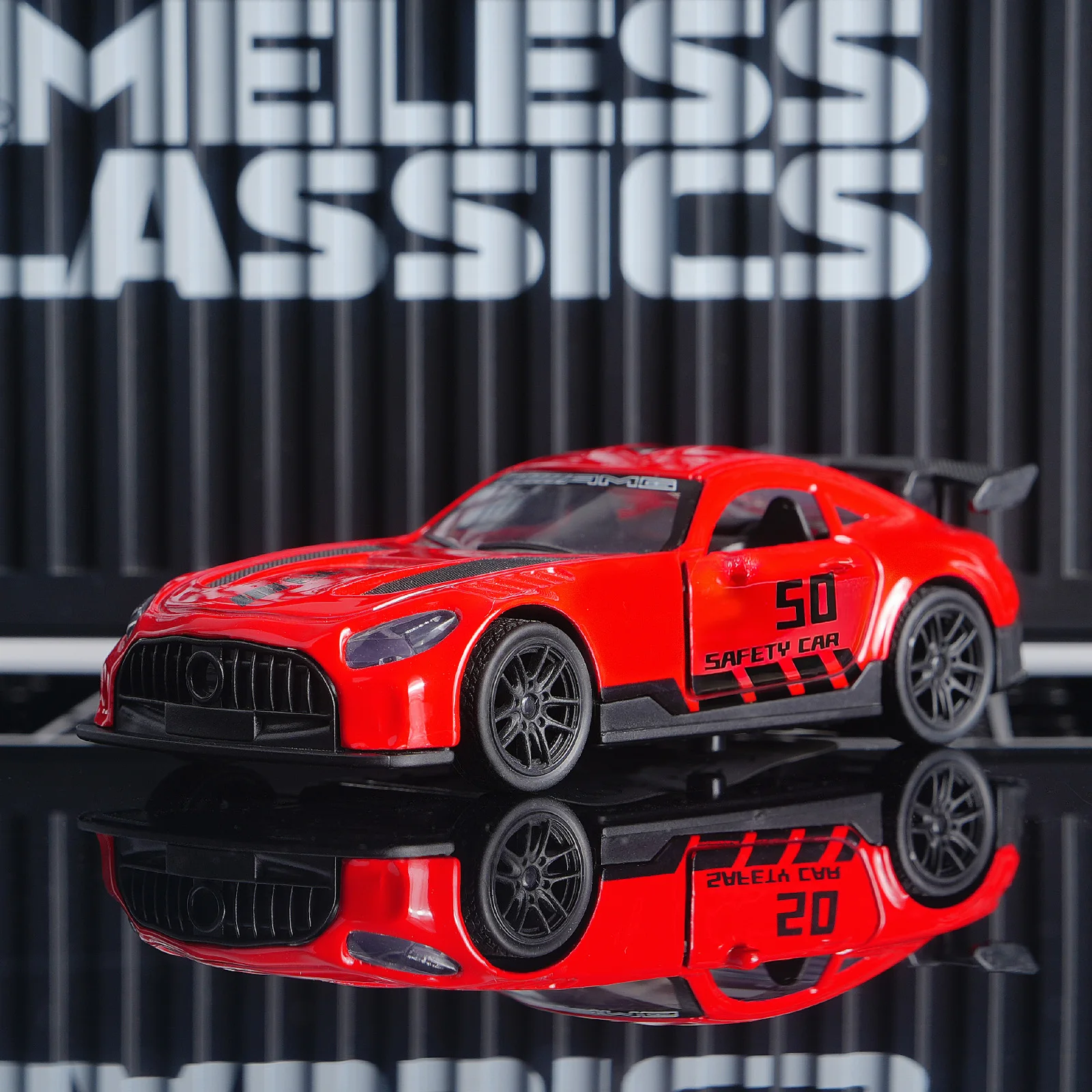 Modelo de Auto Rojo a Escala 1:36, Réplica de Auto Deportivo de Aleación, Vehículo Coleccionable con Puertas Abribles y Función de Retroceso para Niños