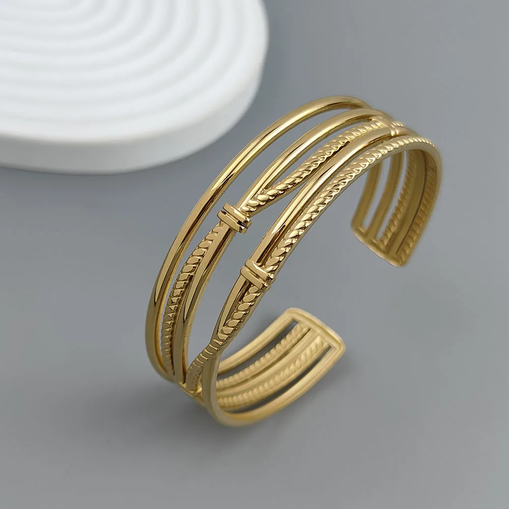 

Charming gold-plated 18K stainless steel wire women's bracelet, high-quality waterproof jewelry, wedding team gift