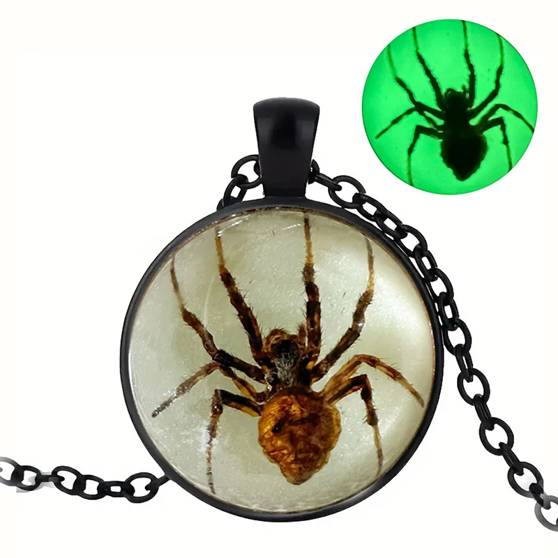 Punk Glow In The Dark Insect Necklace Round Spider Scorpion Centipede Picture Glass Pendant Necklace For Men