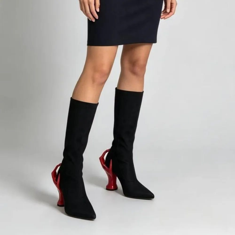 Europäische und amerikanische Export-Spitze-Stiefel mit palmenförmigem Absatz, modische High Heels, schlankmachende, elastische Slip-On-Stiefel in Übergrößen für Damen