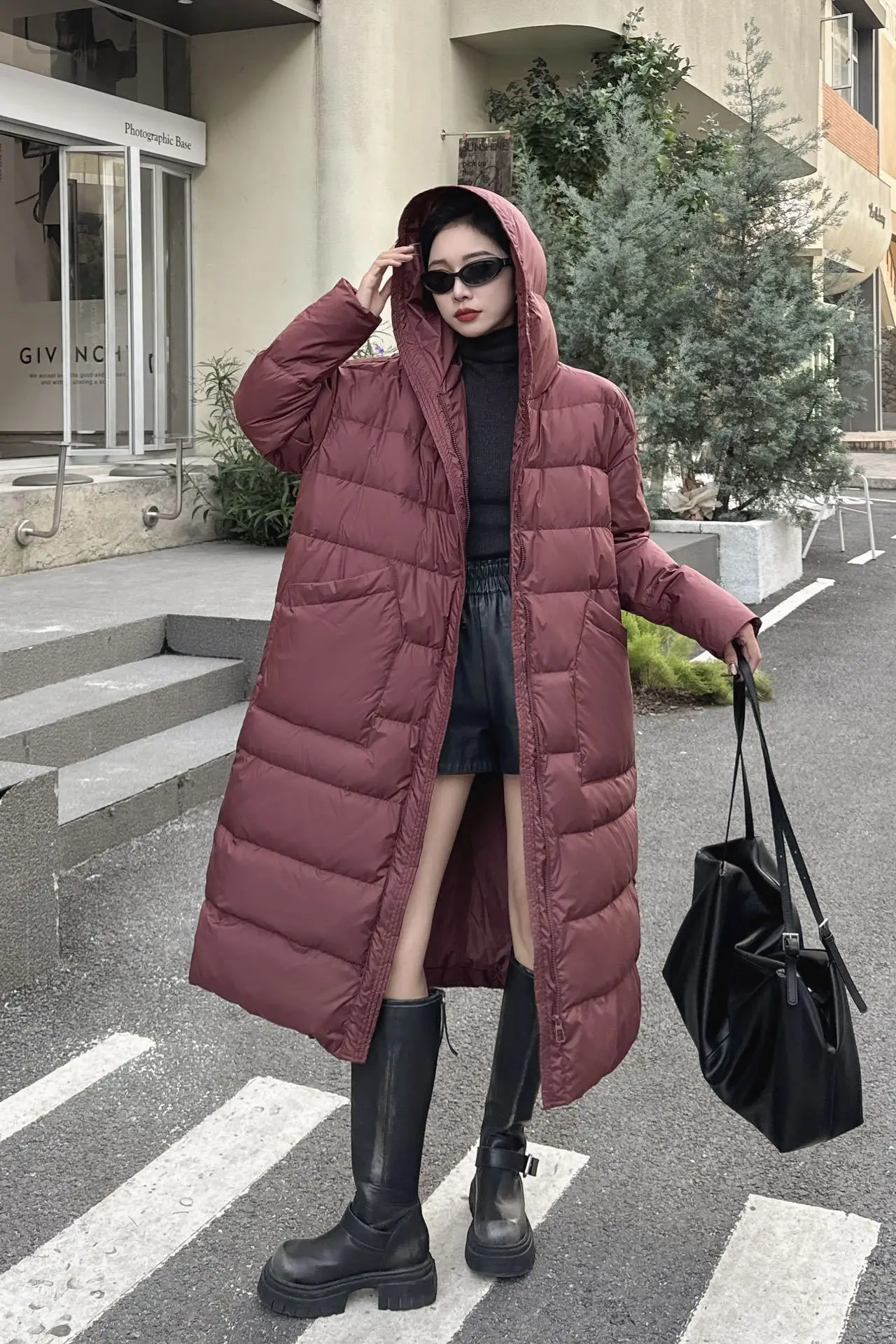 Piumino invernale lungo al ginocchio con cappuccio da donna Piumino d'anatra bianco ispessimento Parker Outwear Giacca trapuntata calda con tasca grande femminile