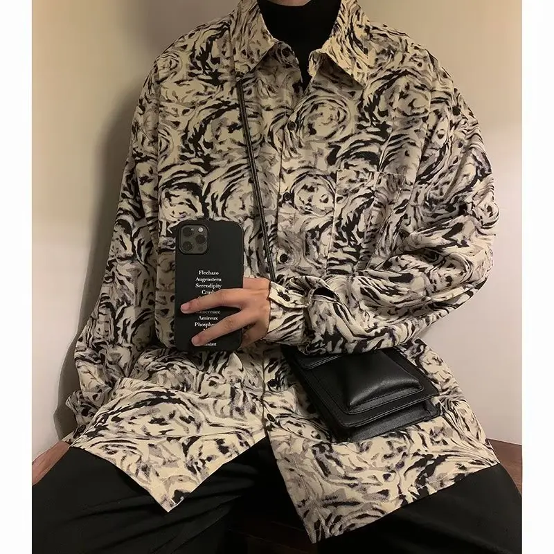 

Мужская повседневная рубашка с длинным рукавом в абстрактном стиле, большие размеры (до 300 фунтов), модная, стильная, в корейском стиле, премиум-класса