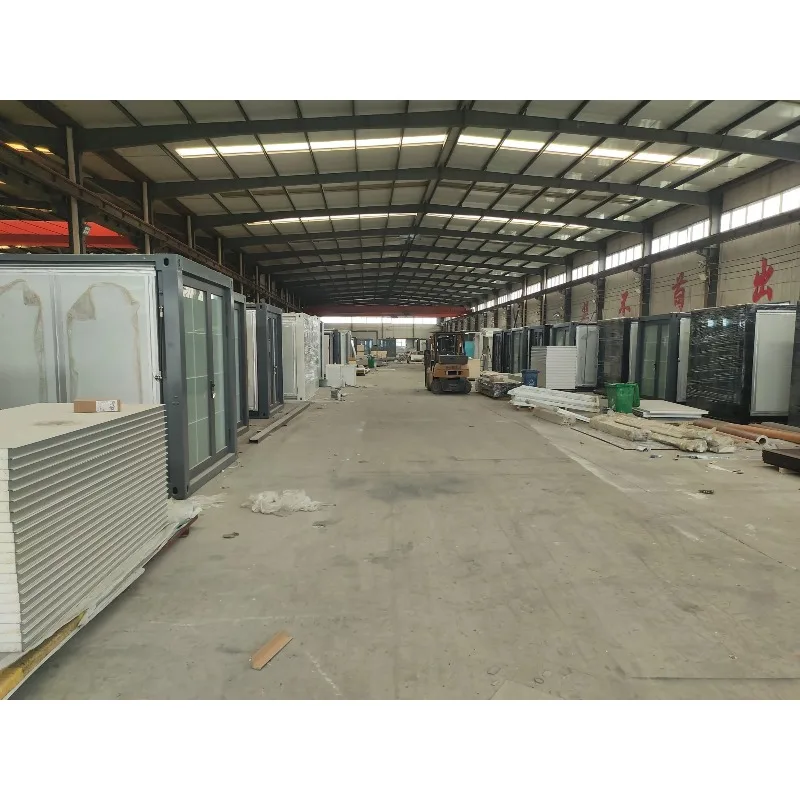YG Customized 2 Bedroom Luxury 40ft 20ft Movable Foldable Expandable Prefab Container House For Sale