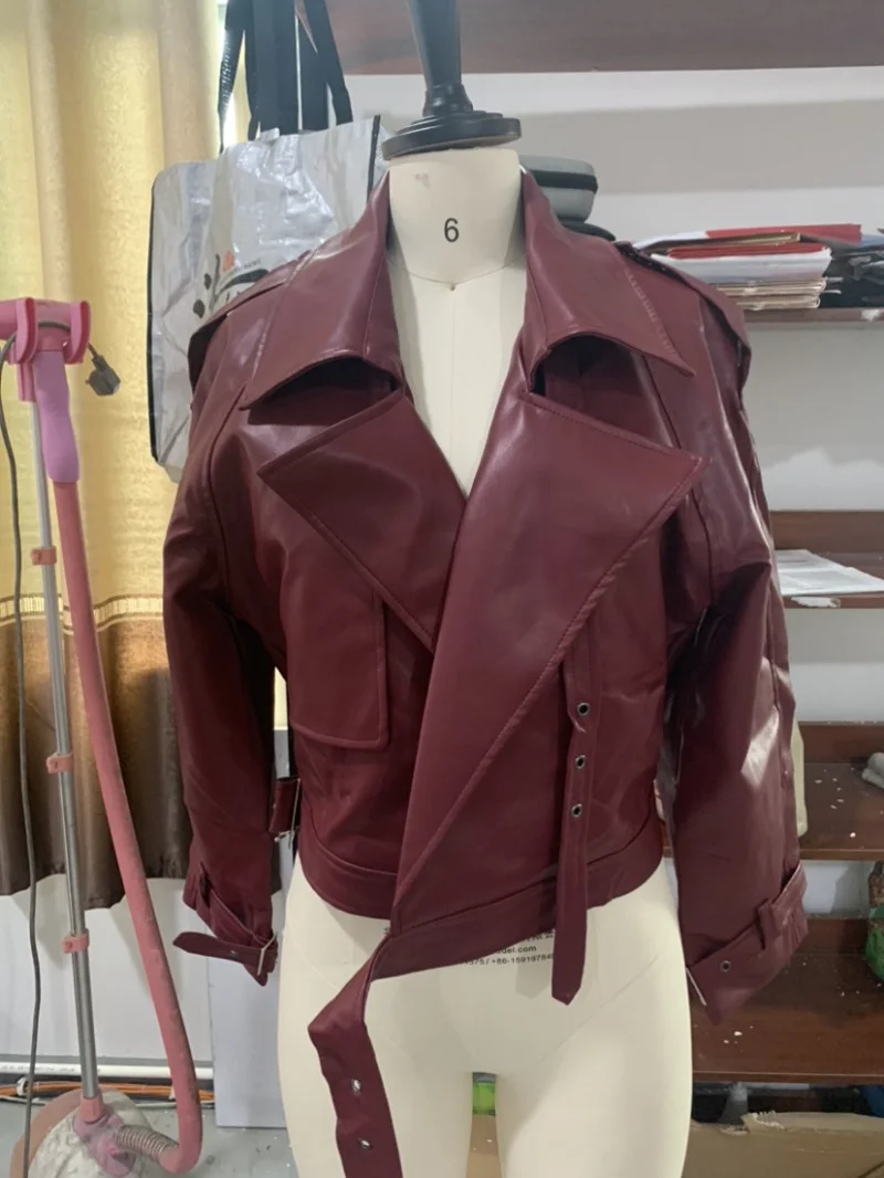 Women Fashion Wine Red Lapel Pu Leather Belt Crop Coat Elegant Long Sleeved Zipper Pocket Jacket 2024 New Lady High Streetwears