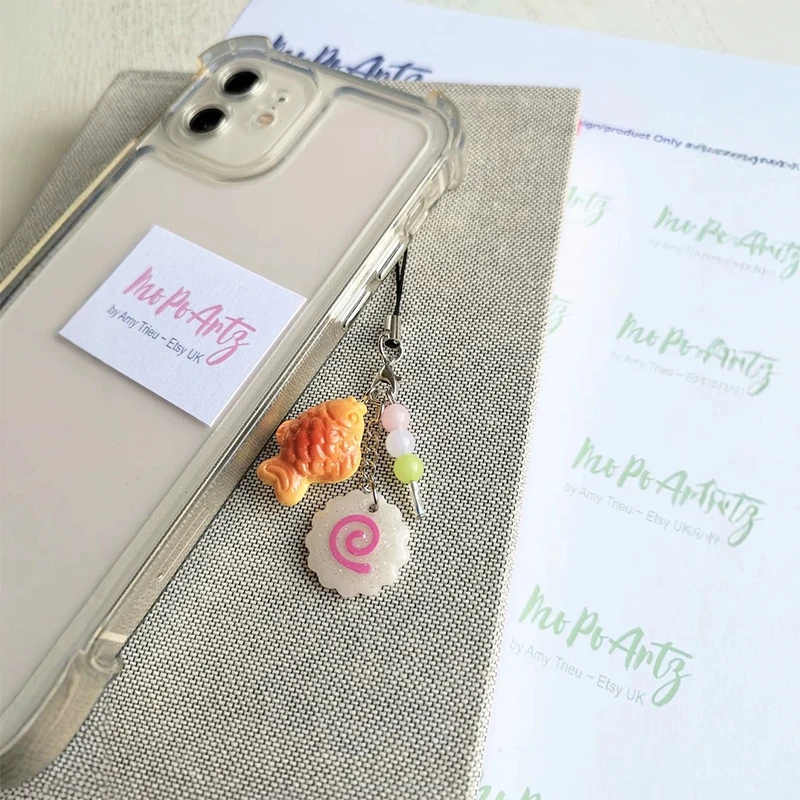 

Kawaii Japanese Street Food Taiyaki Narutomaki Fish Cake Beaded Keychain Phone Bag Charm Backpack Chaveiro Key Pendant Gifts