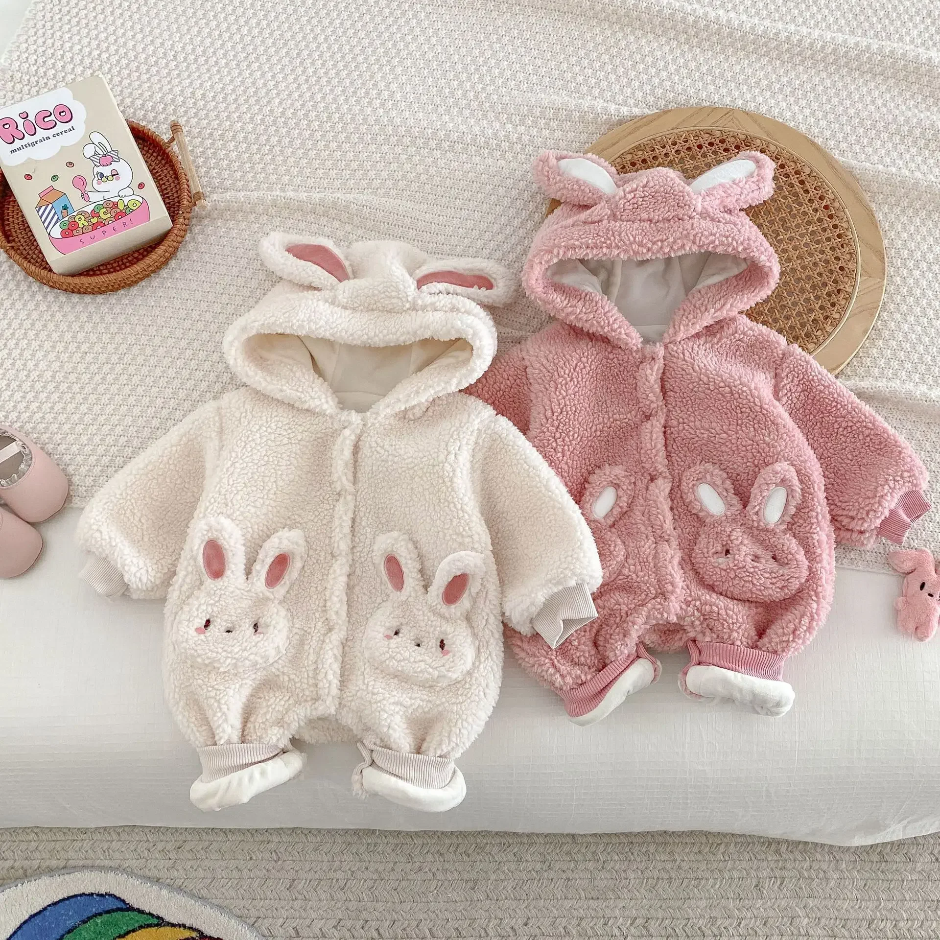 

2024 Winter New in Kids Baby Girls Thicken Plush Warm Hooded Cartoon Bunny Jumpsuits, Toddler Infant Outfits Romper 0-24M