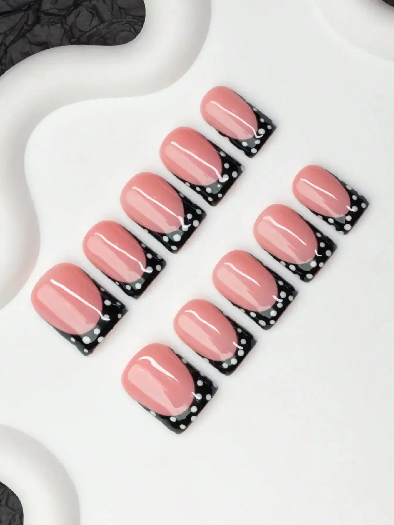 

10pcs Square Shaped Handmade Nail Tips, Y2K Baddie Style, Nude & Black Color With French Tips And Polka Dot Elements, Handcrafte