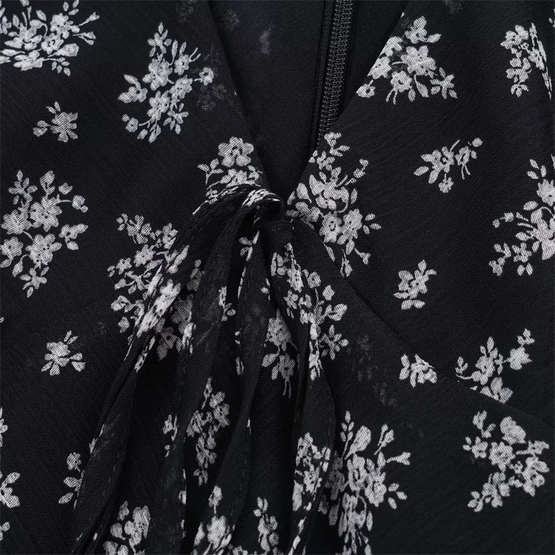 レディースワンピース 2025年秋新作 ブラックプリント 長袖 Vネック レイヤード装飾 ミニワンピース セクシーでファッショナブルなカジュアル