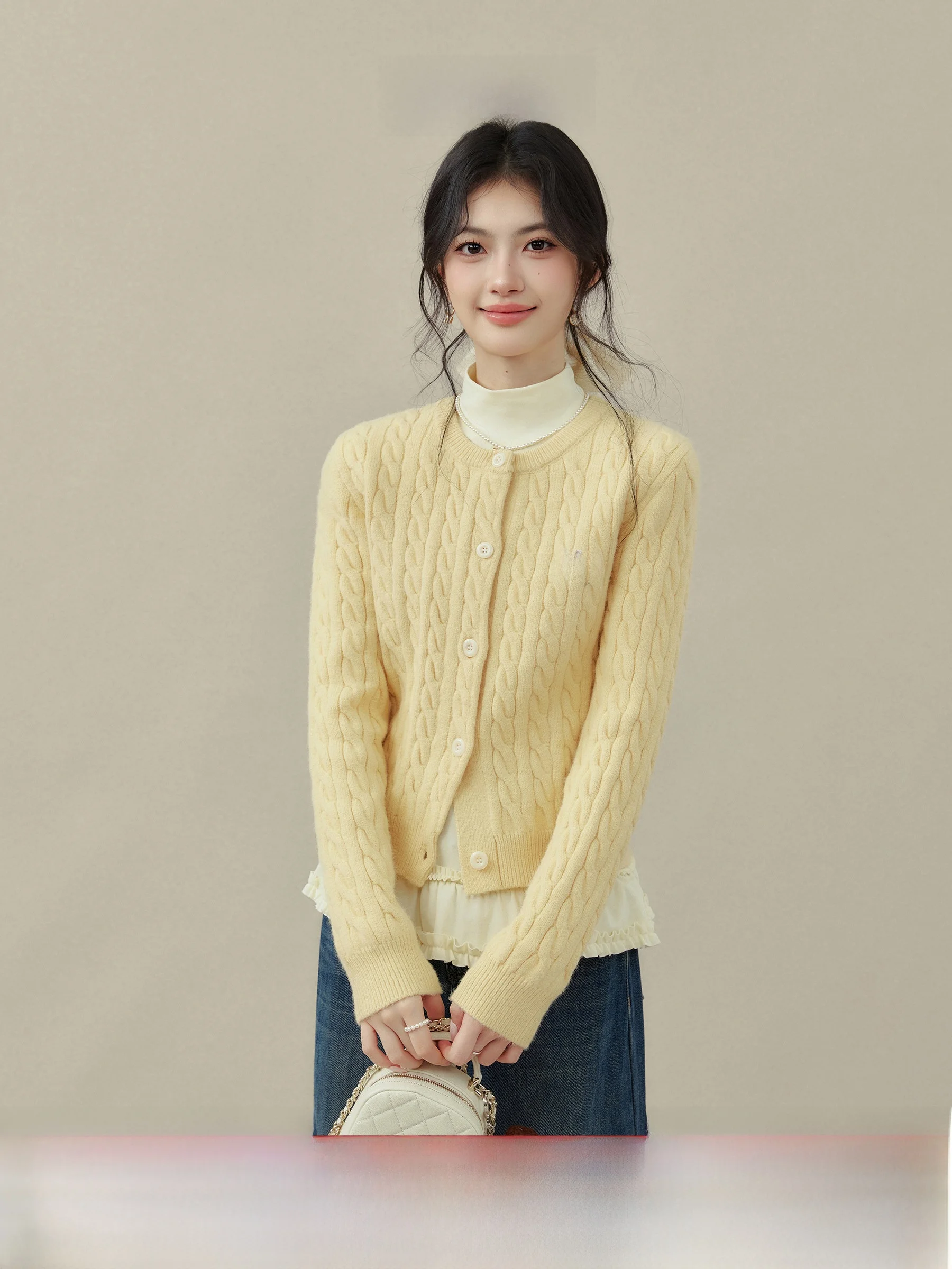 

Желтый вязаный кардиган для женщин, утепленный, с длинными рукавами, с эффектом утяжки на талии, эксклюзивно онлайн