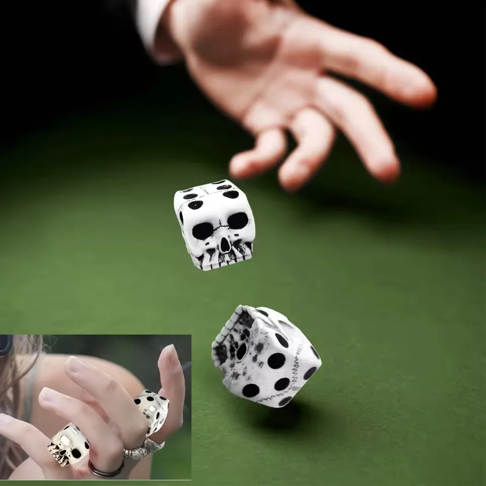 

5PCS Halloween Dice Set White Skull Game Novel Casual Toys Dungeons and Dragons Sports and Entertainment Role Playing Board Gam