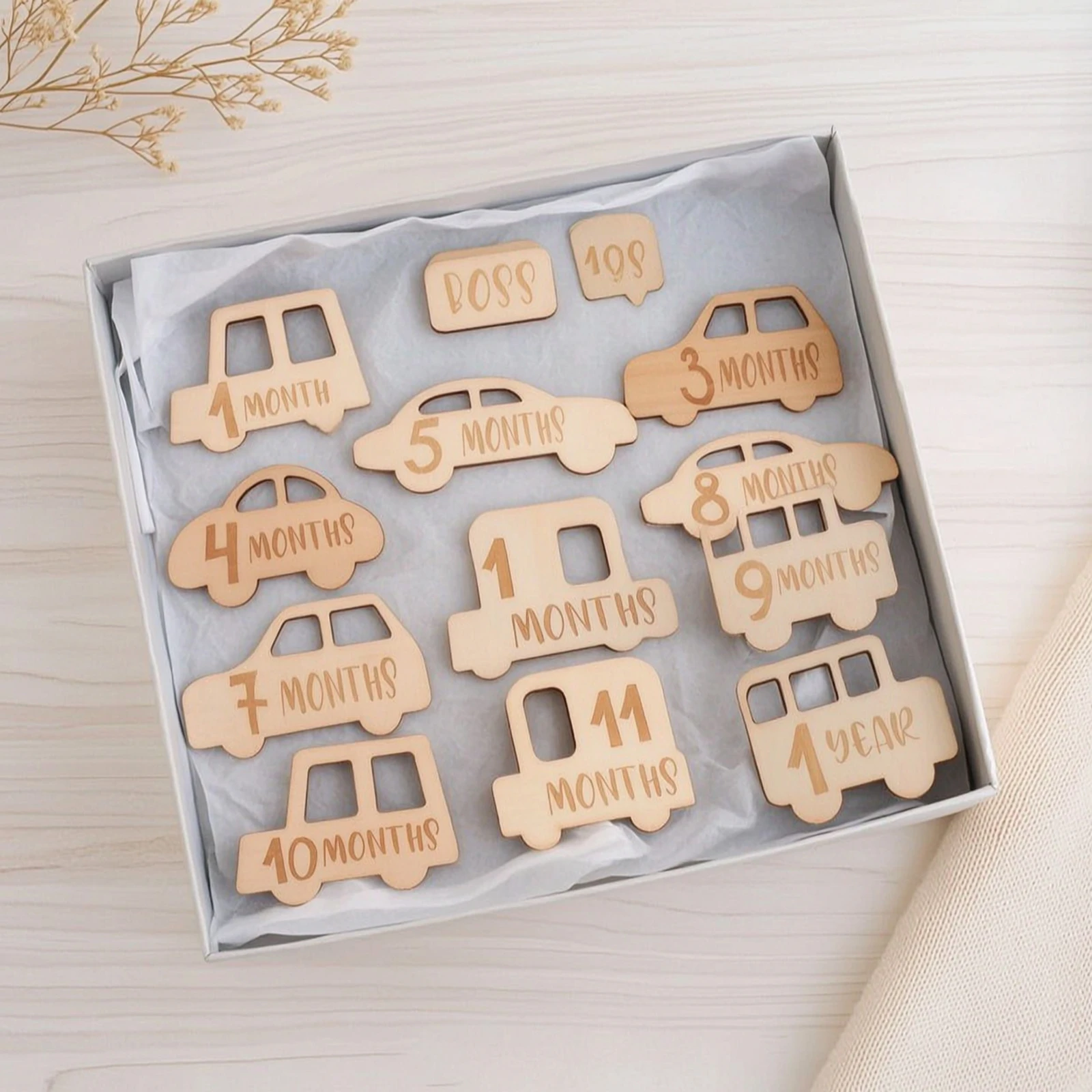 Wooden Car Milestone Plaque Handmade Wooden Milestone Sign Baby Announcement Sign Long-Lasting for Newborn, Nursery Decor
