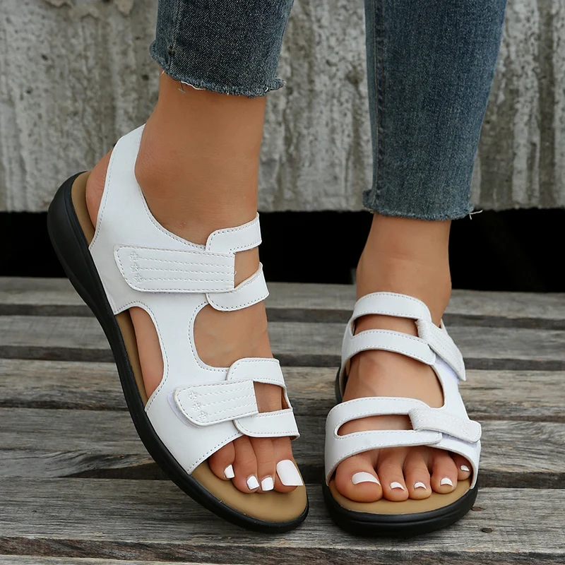 Dames Sandalen Zomer Nieuwe Platte Ronde Top Open Neus Geometrische Slippers Casual Comfortabele Antislip Sandalen Met Luipaardprint