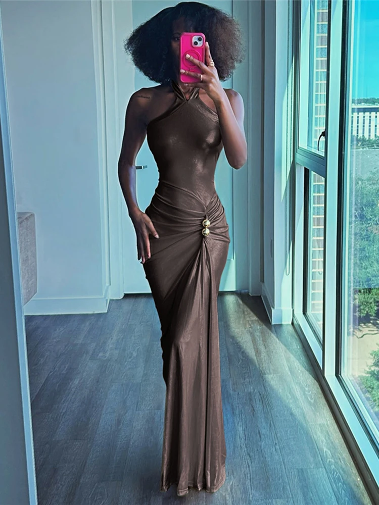 와티웨어 Ruched Cross V-Neck 가운 원피스 여성 우아한 섹시한 반사 디자인 백리스 민소매 한밤중 파티 바디 콘