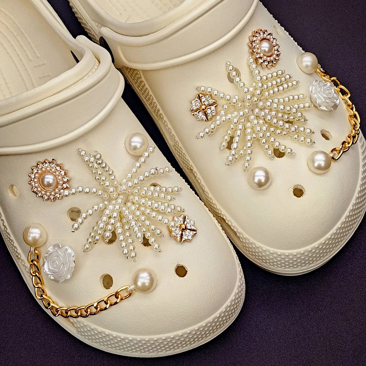 

Luxury Pearl Flower Shoe Charms for Crocs Women Garden Shoes Decorations Elegant Accessories DIY Charms Wedding Party Gift Set